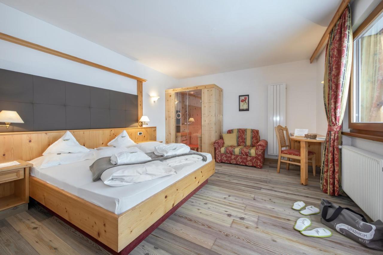 Naturhotel Waldheim Anterivo Esterno foto
