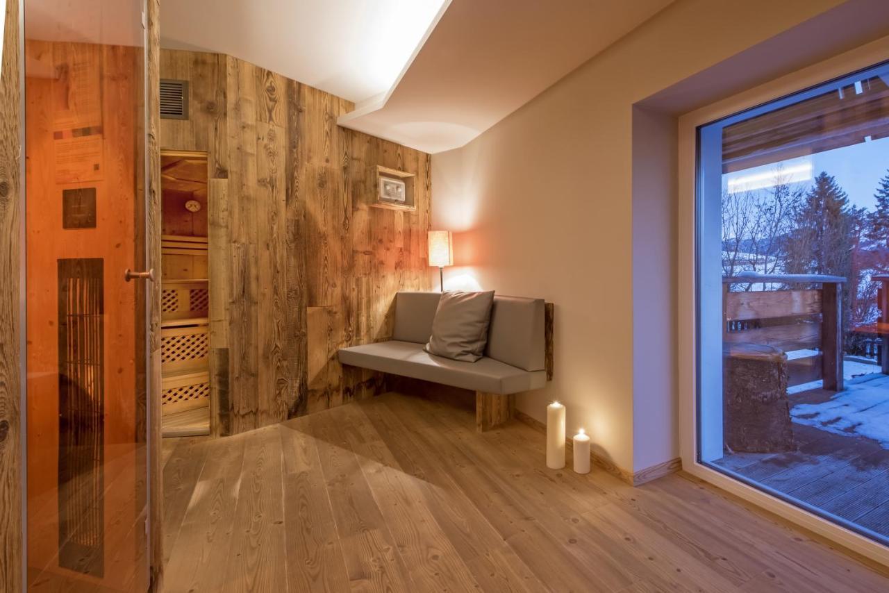 Naturhotel Waldheim Anterivo Esterno foto